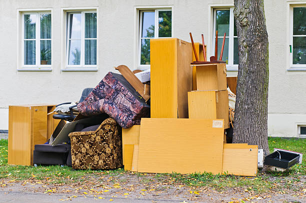 Best Construction Debris Removal  in Pleasantville, NY