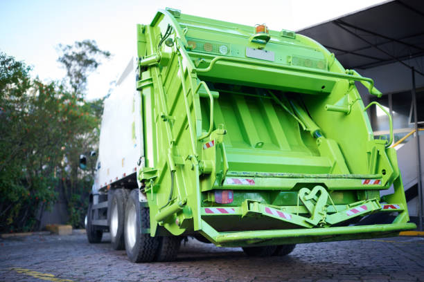 Best Yard Waste Removal  in Pleasantville, NY