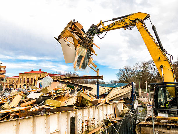 Best Yard Cleanup Services  in Pleasantville, NY